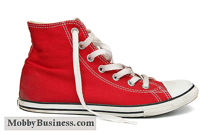 'Red Sneaker Effect' Boas notícias para trabalhadores que se vestem de maneira diferente