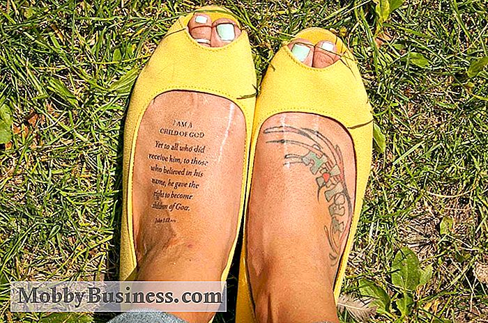 Tatuaggi temporanei cristiani progettati con pelle spirituale in mente